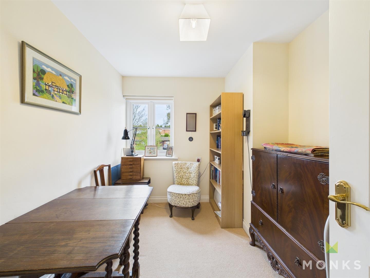 28 Bentley Drive, Oswestry, SY11 1TQ For Sale